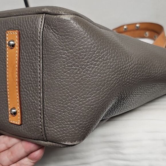 DOONEY & BOURKE LEATHER SHOULDER BAG BFPM-04-046 - Picture 7 of 10